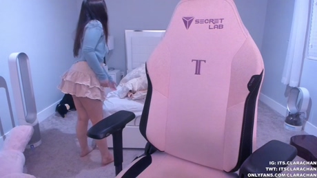 clara_chan  21-04-2022